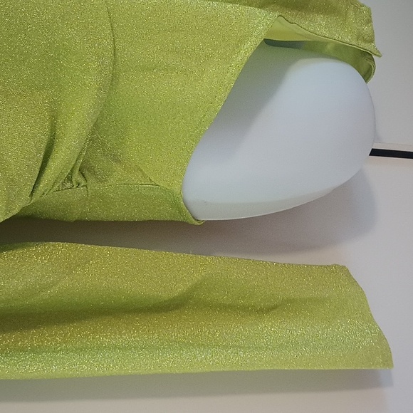 NWT SHEIN Lime Green Long Sleeve Women's Top - Picture 3 of 12